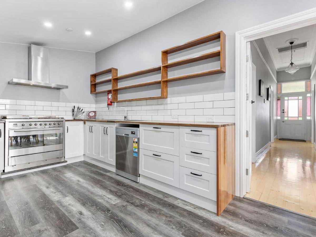 Stunning 4Br Cottage In The Heart Of Ballarat - Pet Friendly & Fast Wifi 外观 照片